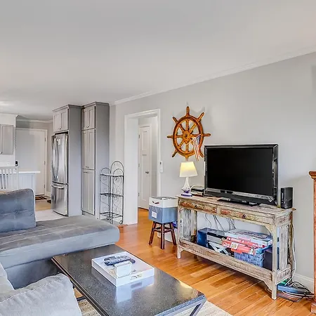 Beachwood Place 1H